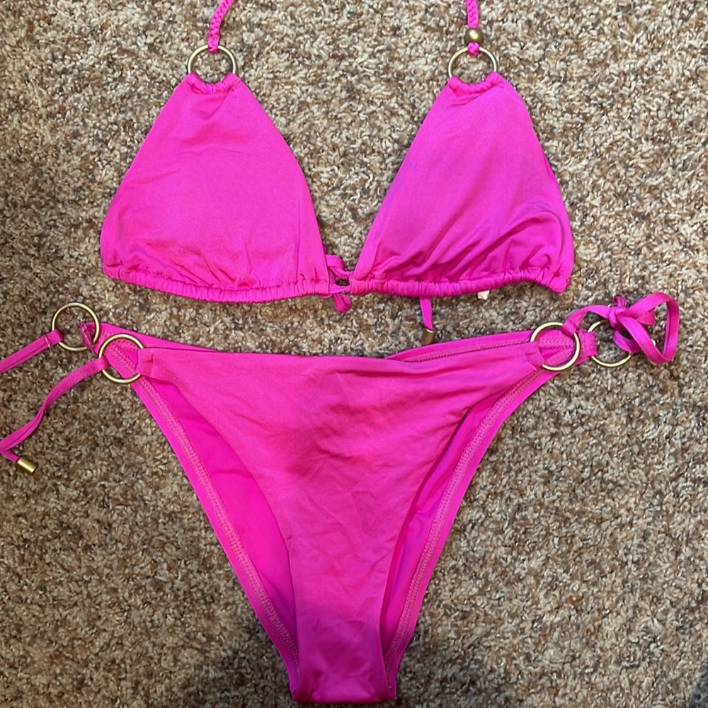 Vitamin A hot pink gold ring detail bikini - Picture 6 of 7